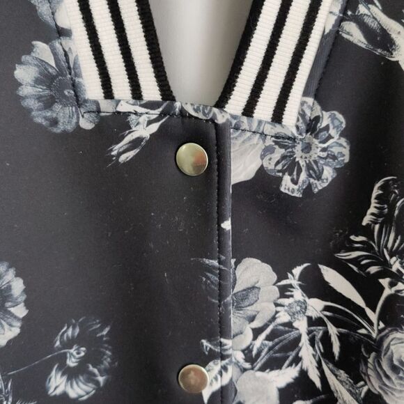 The Fifth Label long floral//stripe bomber jacket - Picture 5 of 10